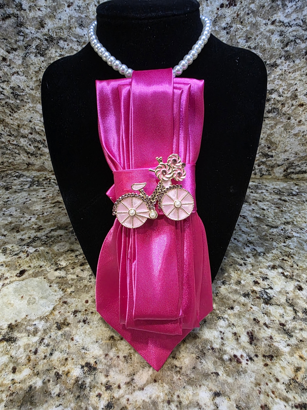 Tie Necklace |Pink Satin